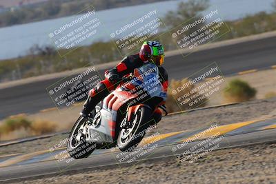 media/Dec-18-2022-SoCal Trackdays (Sun) [[8099a50955]]/Turn 14 (940am)/